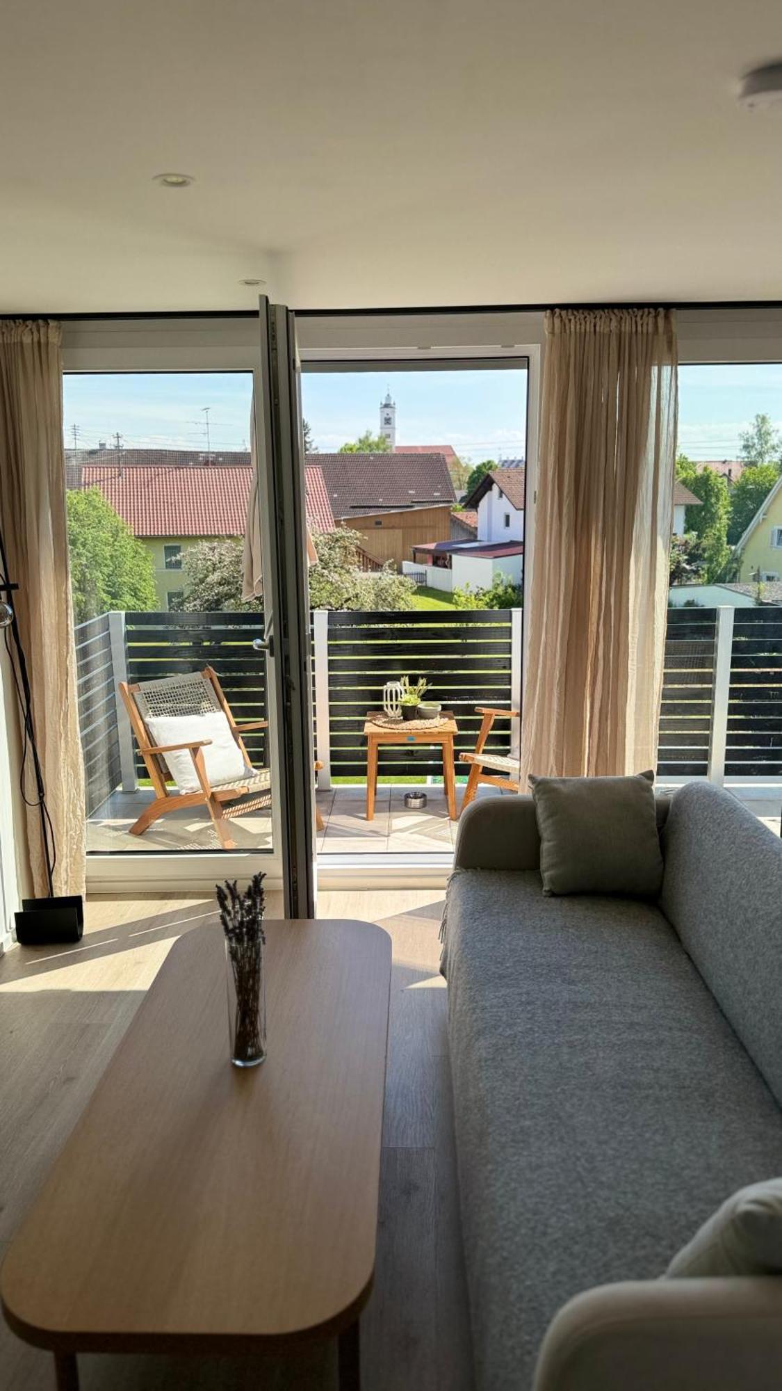 Roemer Apartment Und Zimmer 蒂克海姆 外观 照片